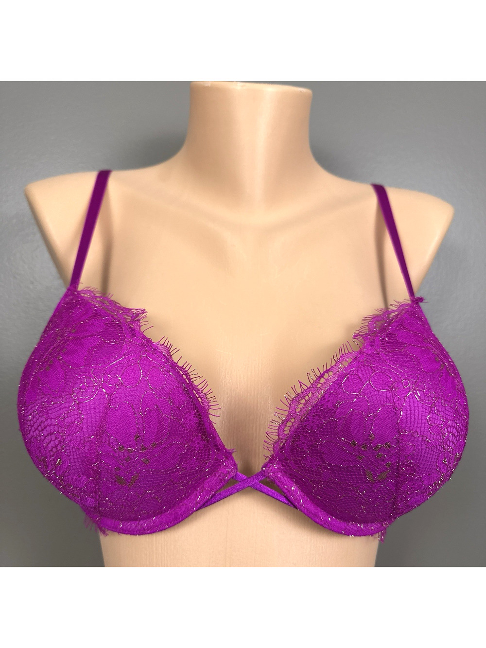 Victoria's Secret Bombshell Lace Shimmer Push-Up Bra Size 34C Magenta Underwire